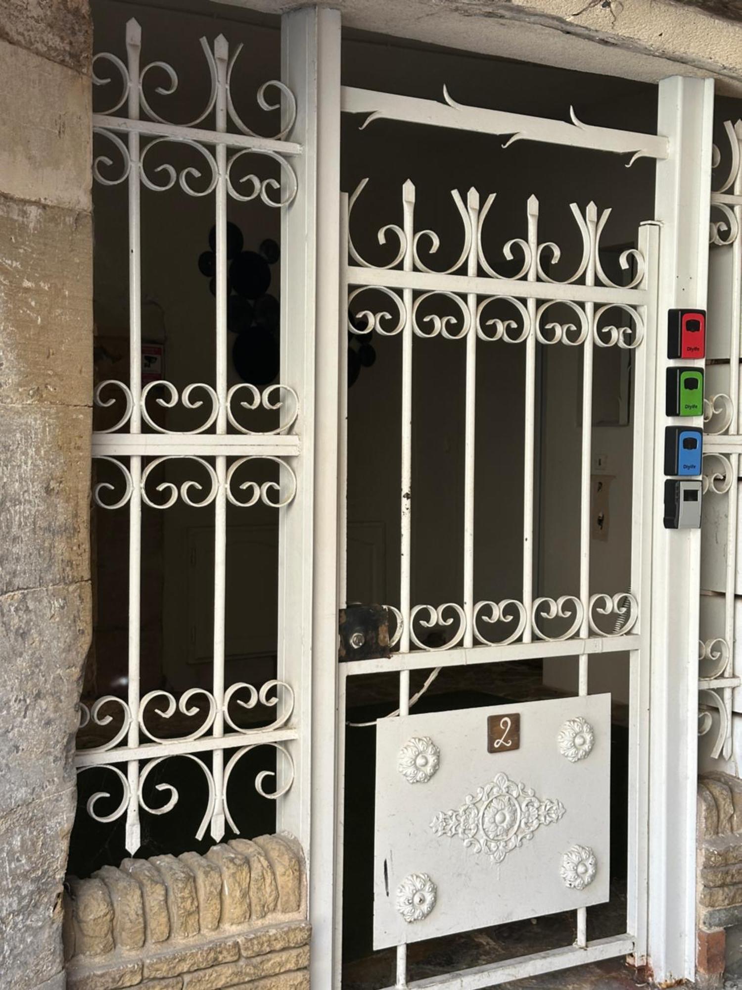 L Atelier De La Sorgue Apartment ลีล-ซูร์-ลา-ซอร์ก ภายนอก รูปภาพ