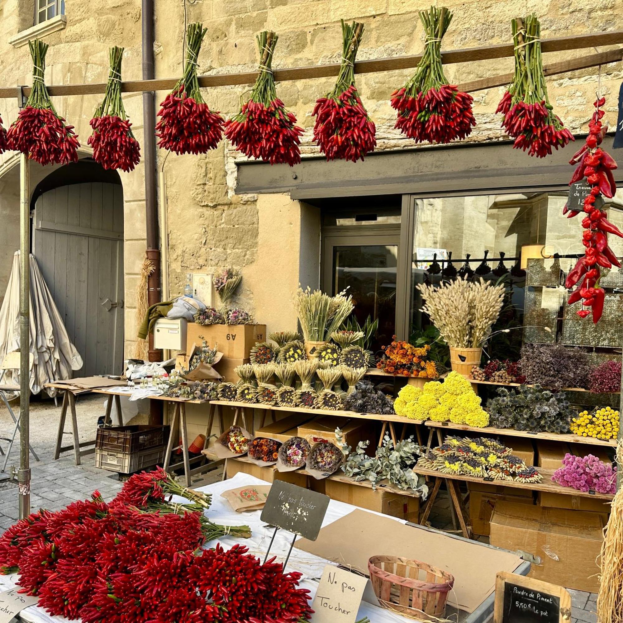 L Atelier De La Sorgue Apartment ลีล-ซูร์-ลา-ซอร์ก ภายนอก รูปภาพ